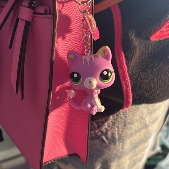 Littlest Pet Shop Purple Puma Cat Keychain purse Charm - Picture 2 of 11